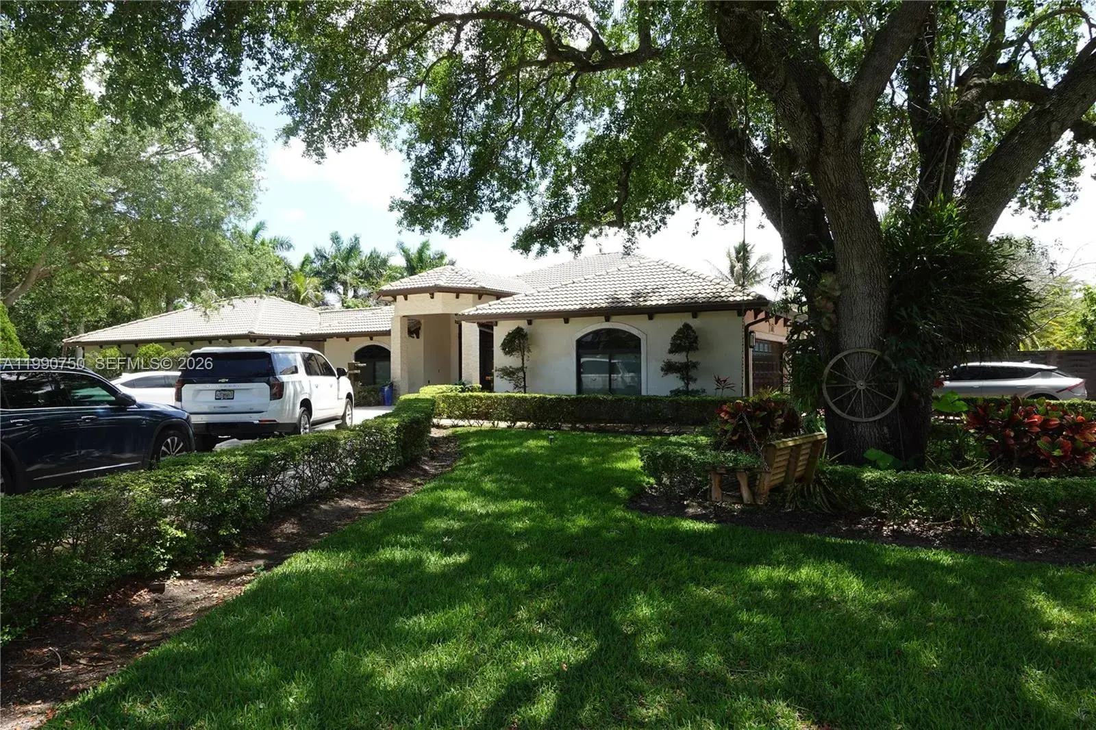 5 bedroom 3 bath Residential for sale at 5200 SW 113th Ave, Davie FL 33330