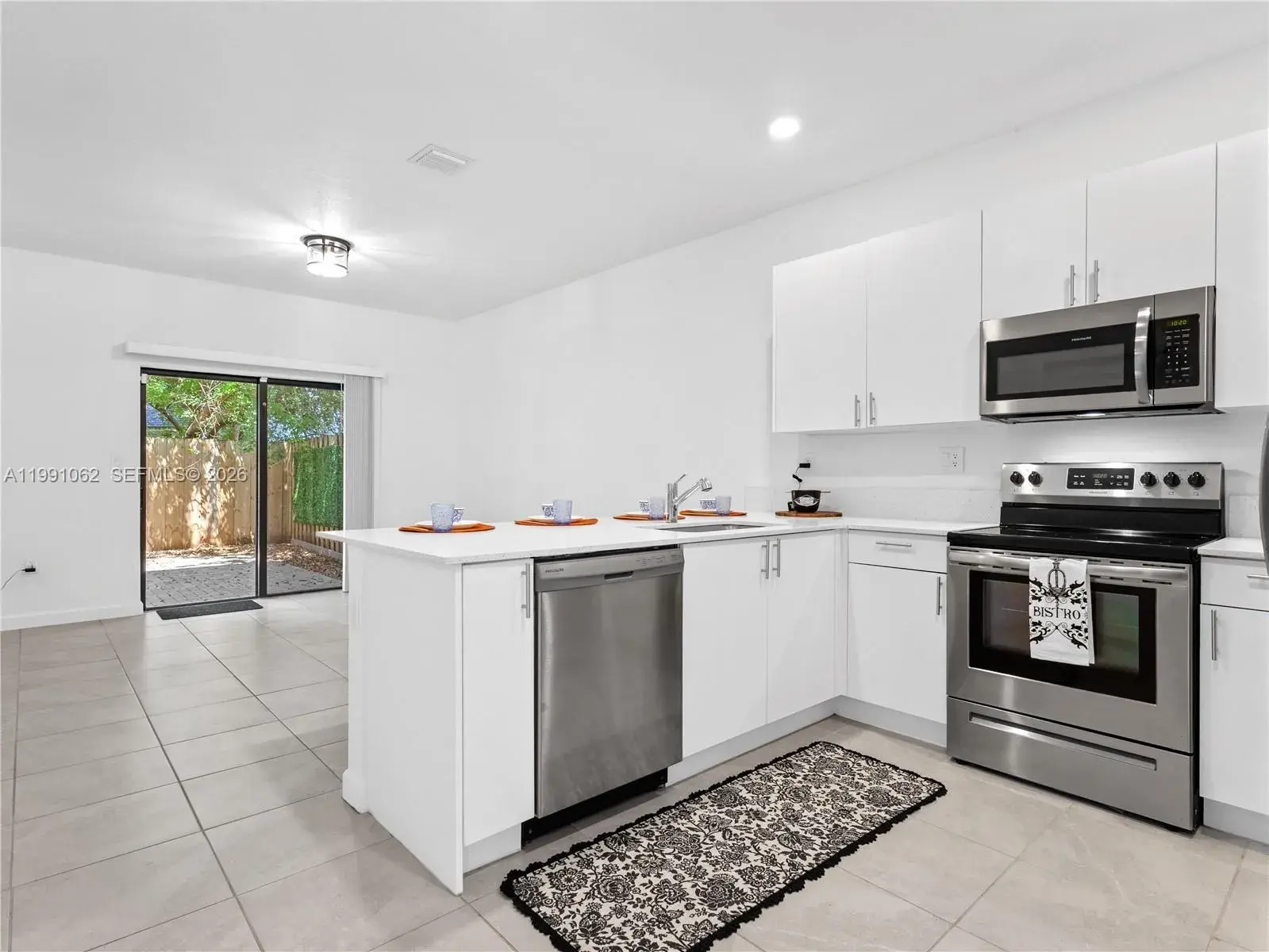 28562 SW 134th Ct, Miami FL 33033