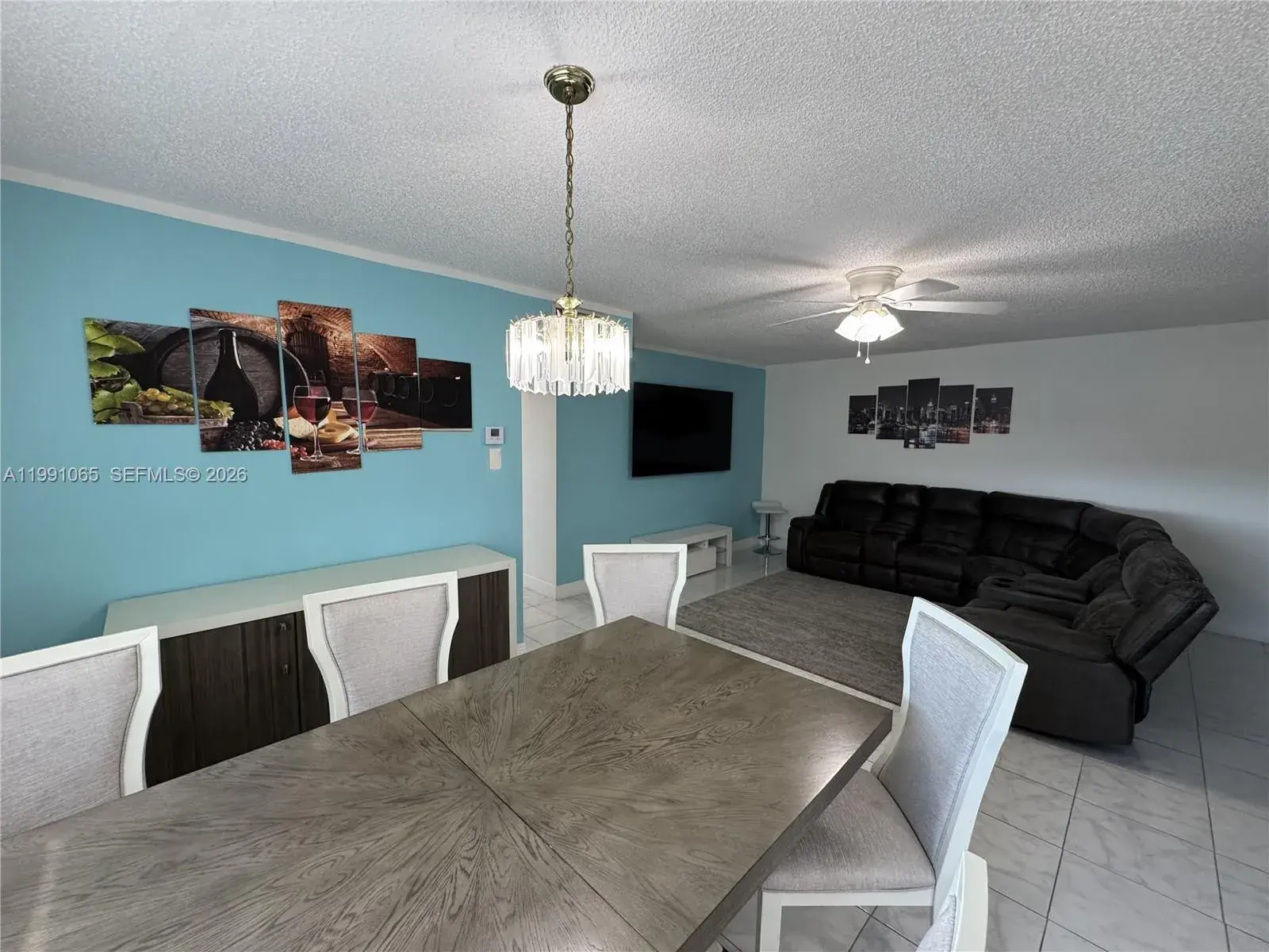 2 bedroom 2 bath Residential for sale at 5300 Washington St # V407, Hollywood FL 33021