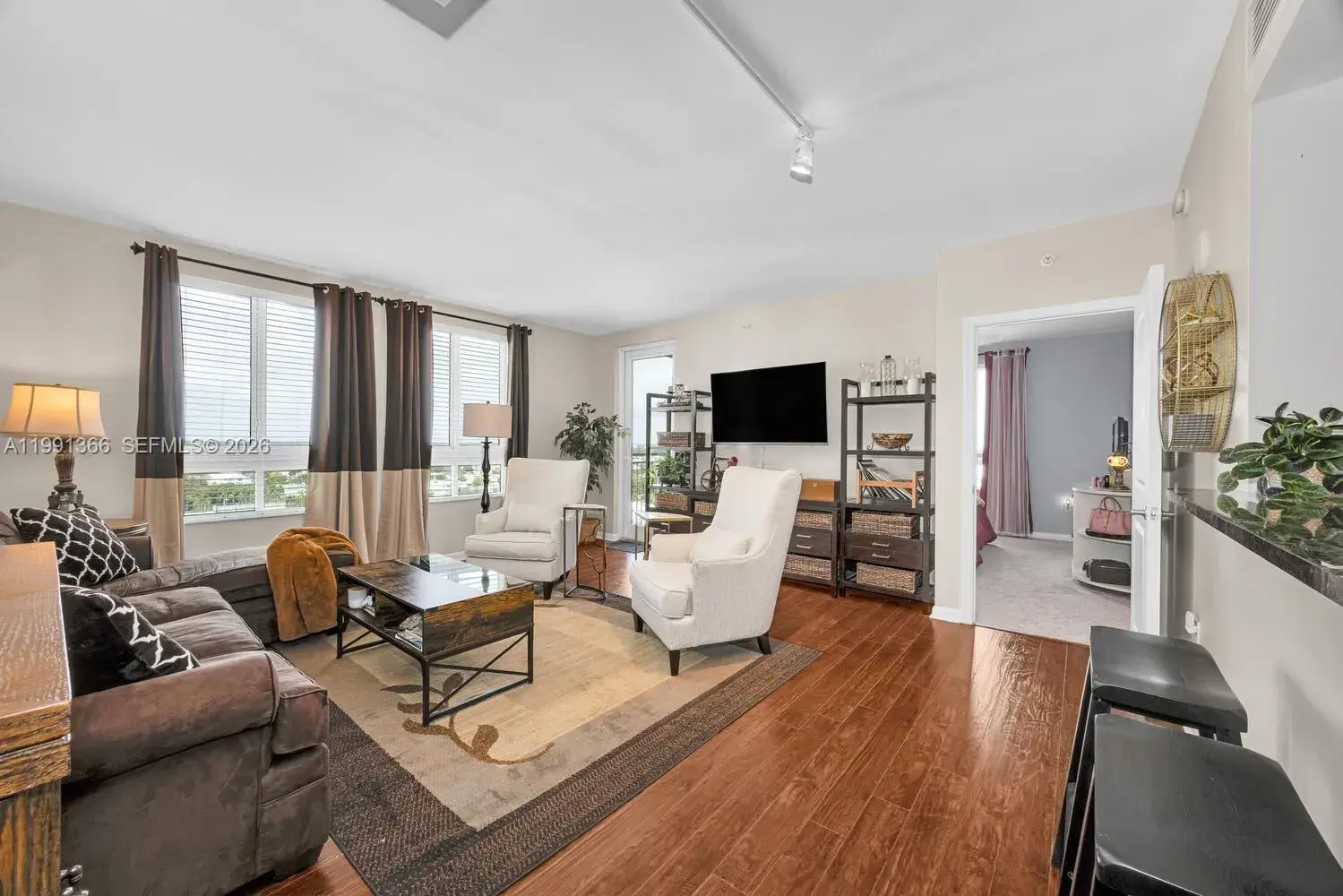 2 bedroom 2 bath Residential for sale at 7350 SW 89th St # 1511S, Miami FL 33156