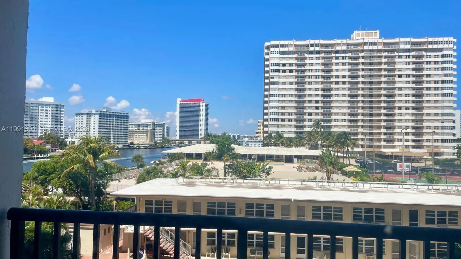 2 bedroom 2 bath Residential Lease for rent at 2017 OCEAN DR # 405W, Hallandale Beach FL 33009