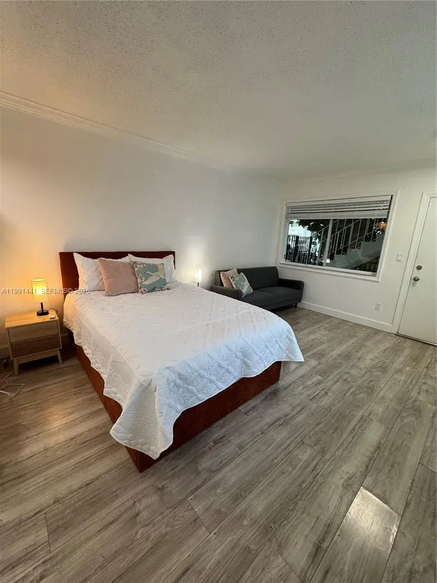 740 11th St # 3A, Miami Beach FL 33139 photo 3