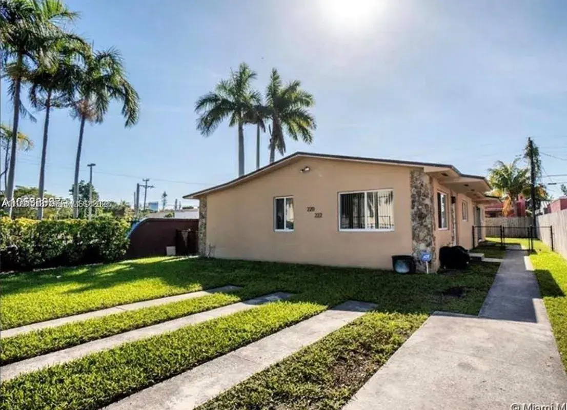 220 NW 46th St # 220, Miami FL 33127