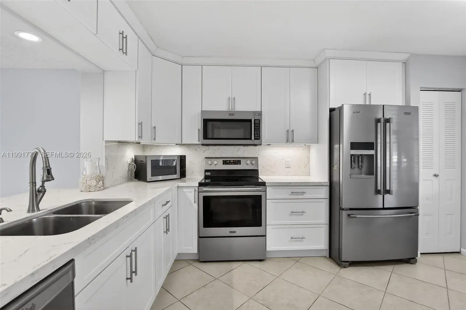 2 bedroom 2 bath Residential for sale at 901 SW 128th Ter # 102A, Pembroke Pines FL 33027