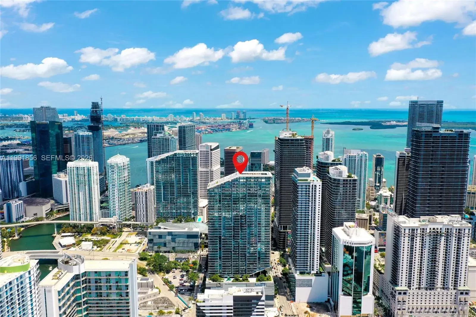 3 bedroom 3 bath Residential for sale at 88 SW 7th St # 904, Miami FL 33130