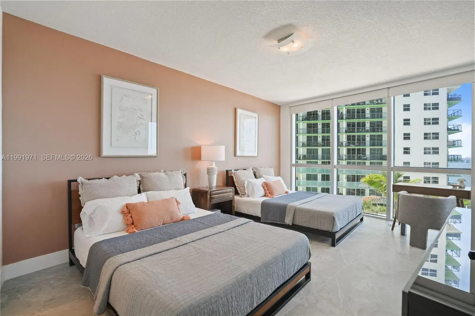 1750 N Bayshore Dr # 1401, Miami FL 33132