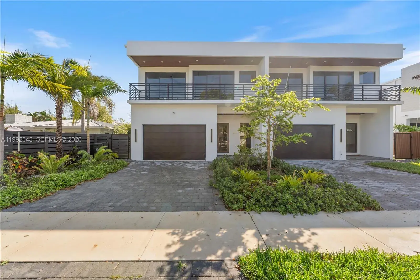 4 bedroom 4 bath Residential for sale at 1122 NE 10th Ave # B, Fort Lauderdale FL 33304