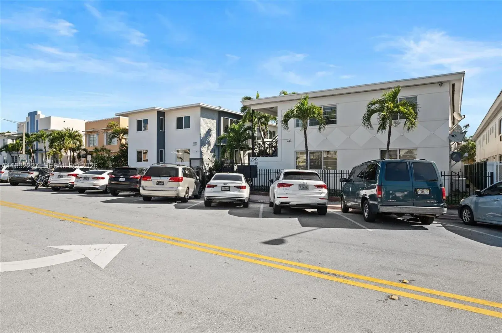 1 bedroom 1 bath Residential Lease for rent at 7315 Byron Ave # 10, Miami Beach FL 33141
