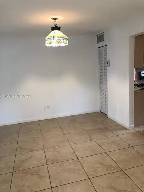 6713 SW 112th Ct, Miami FL 33173