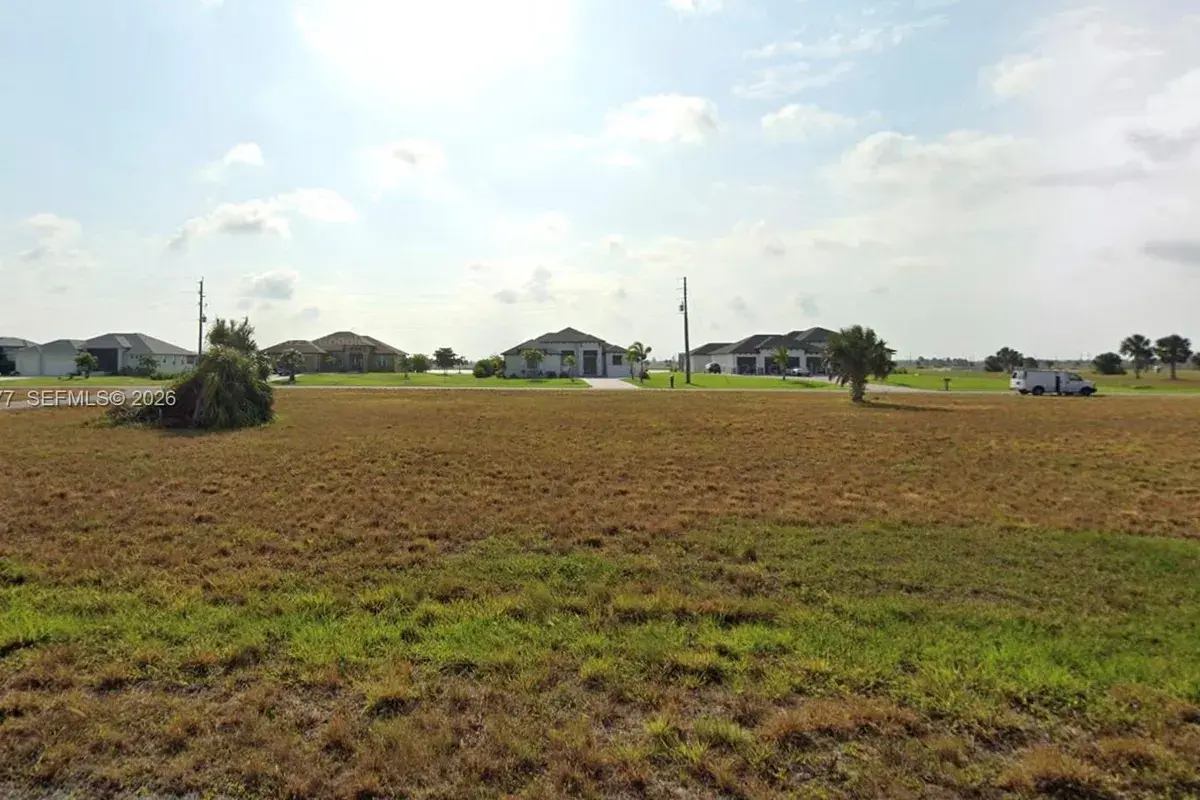 14 Redwood, Port Charlotte FL 33946