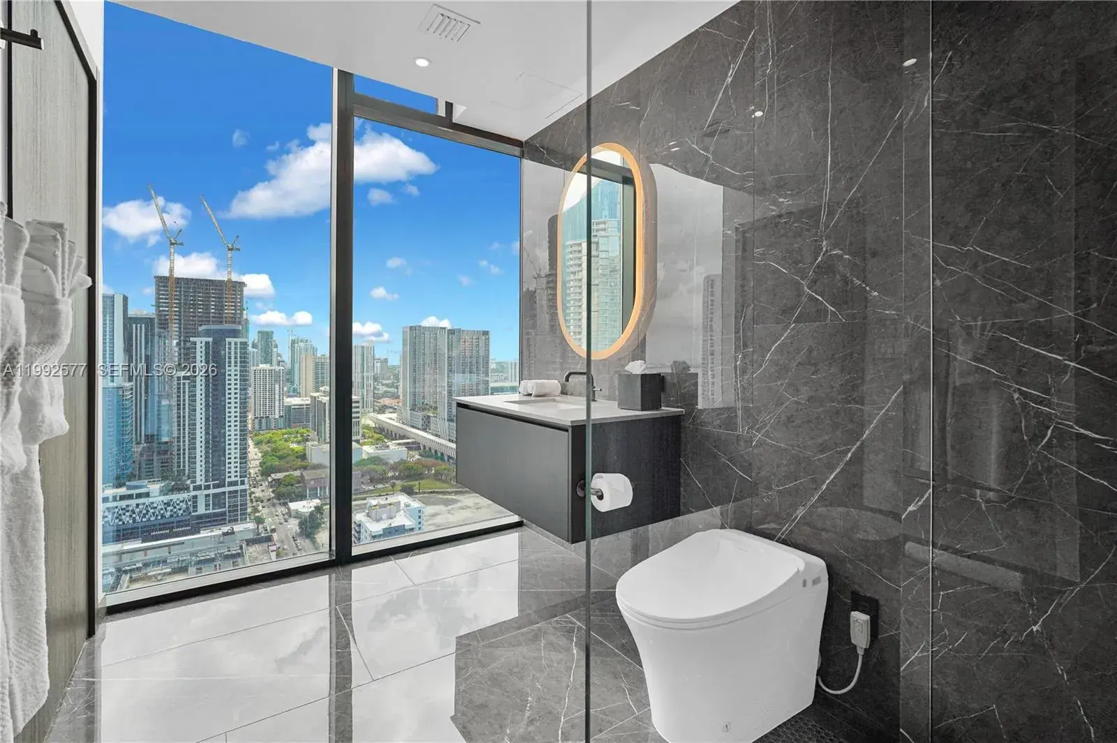 2 bedroom 2 bath Residential for sale at 20 NE 11th St # 2710, Miami FL 33132