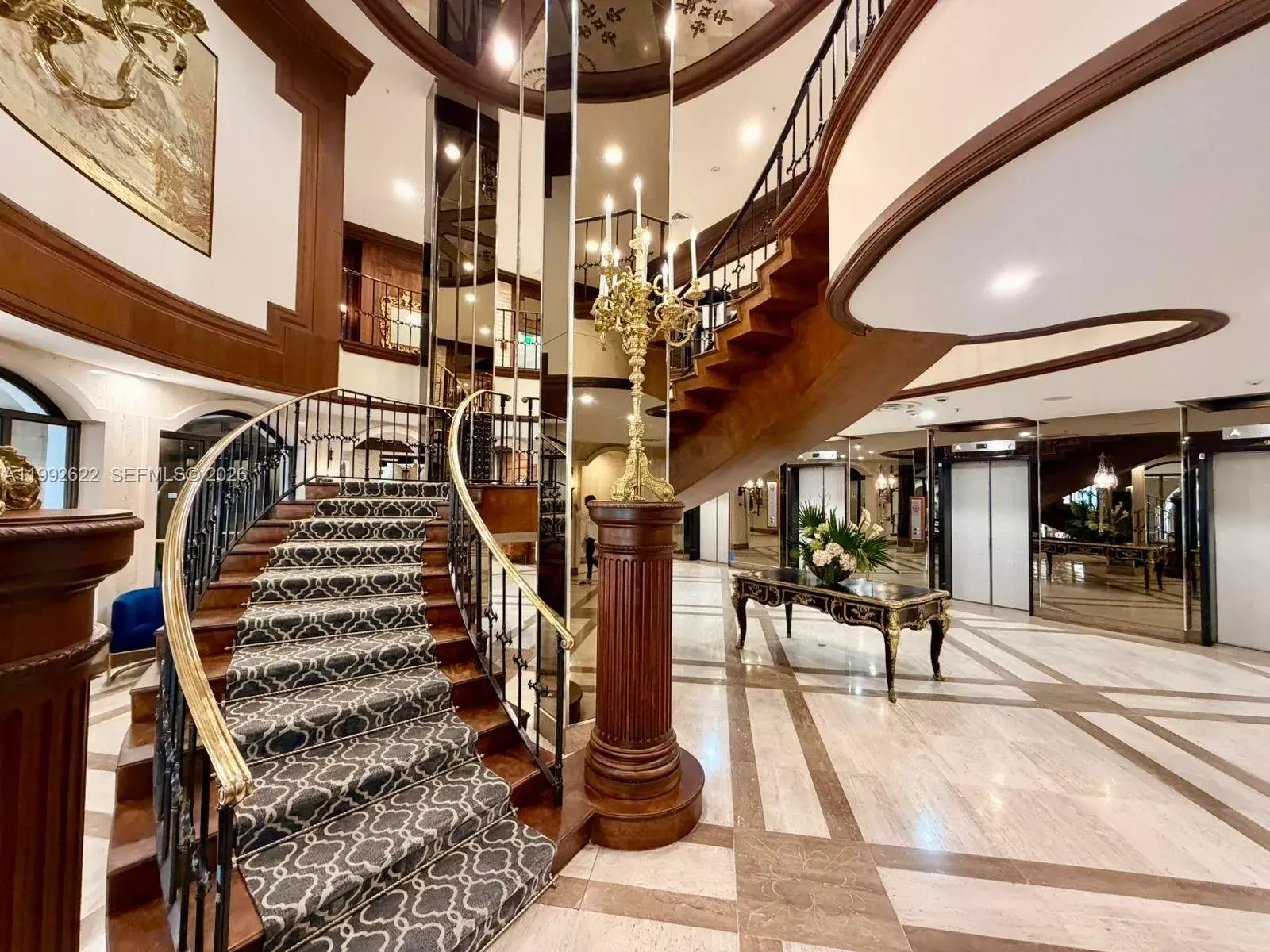 6039 Collins Ave # 1506, Miami Beach FL 33140