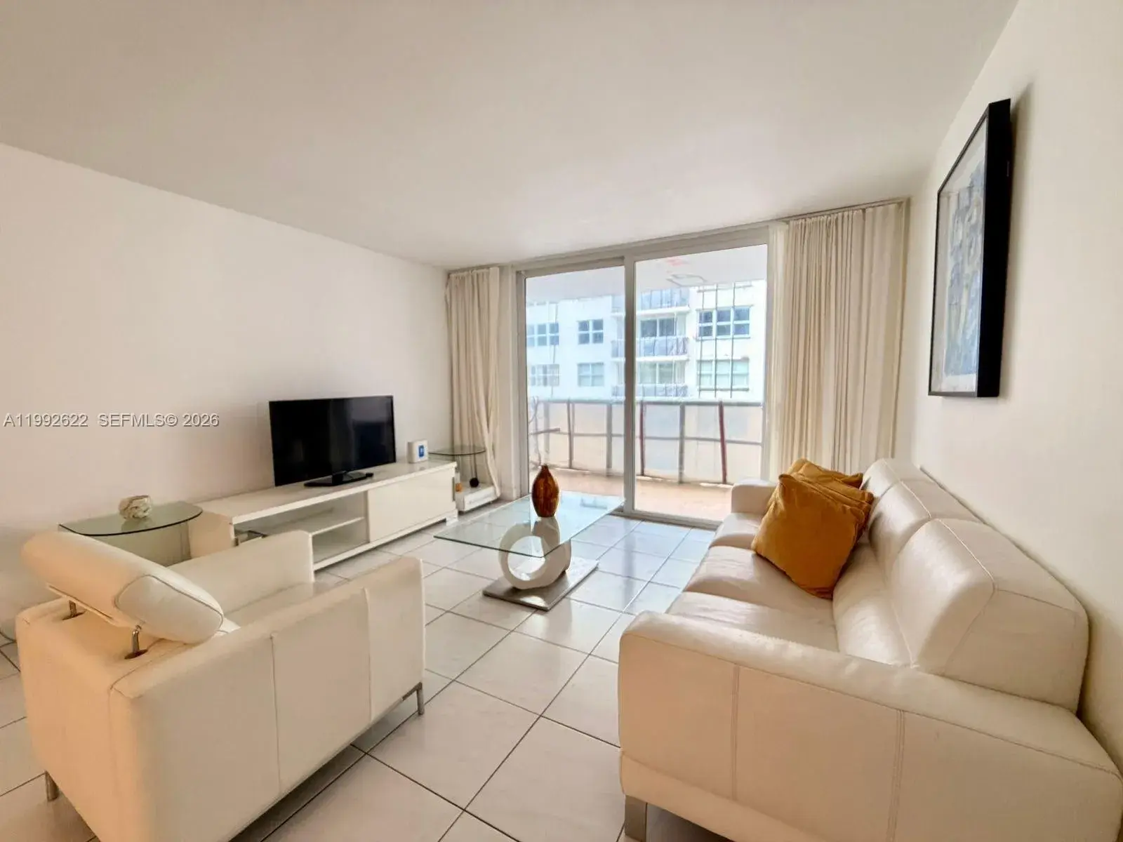 6039 Collins Ave # 1506, Miami Beach FL 33140
