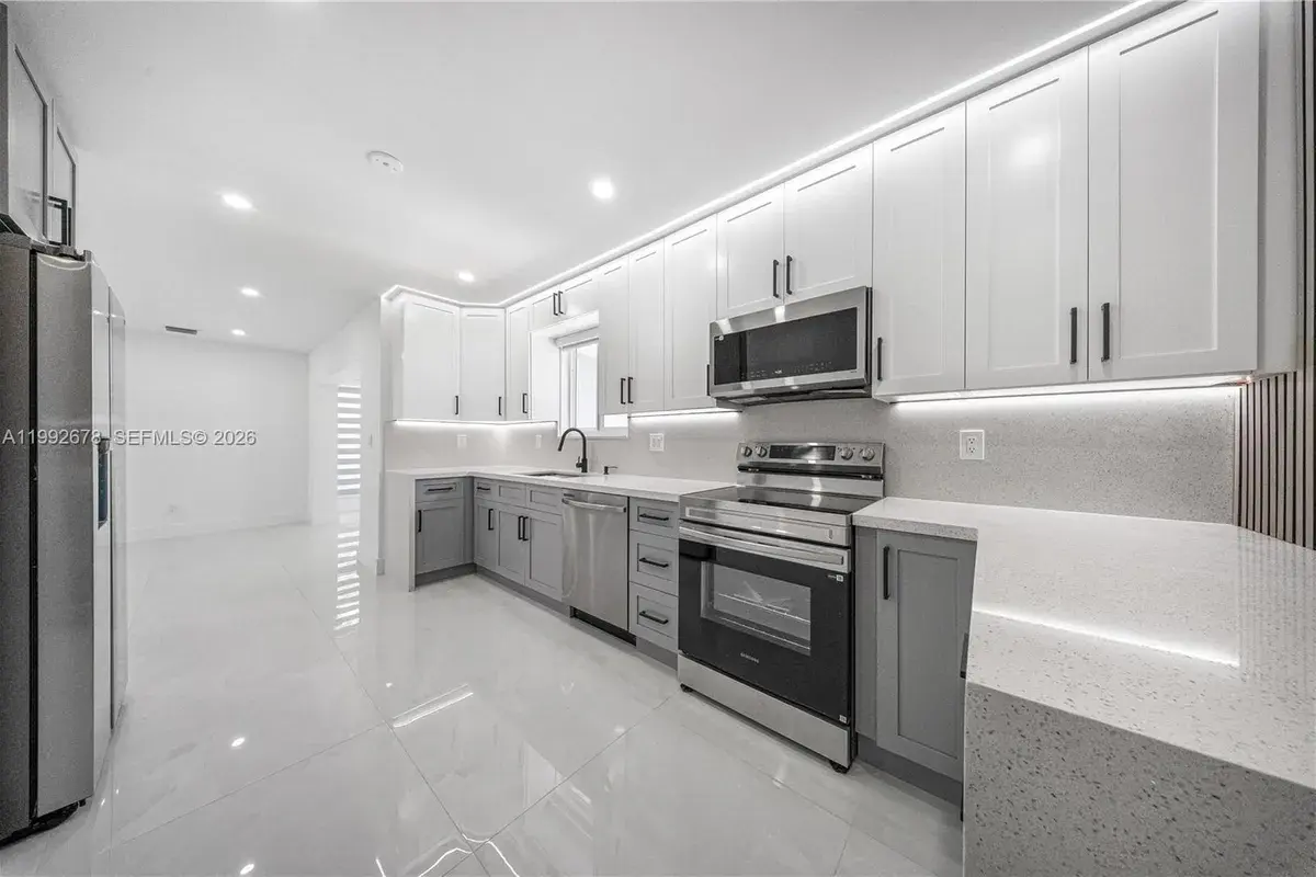 17860 SW 110th Ct, Miami FL 33157