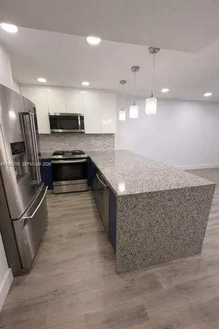 2 bedroom 1 bath Residential for sale at 1555 W 44th Pl # 247, Hialeah FL 33012