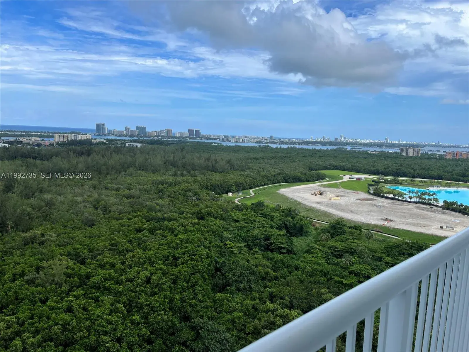 3 bedroom 3 bath Residential for sale at 14951 Royal Oaks Ln # 1706, North Miami FL 33181