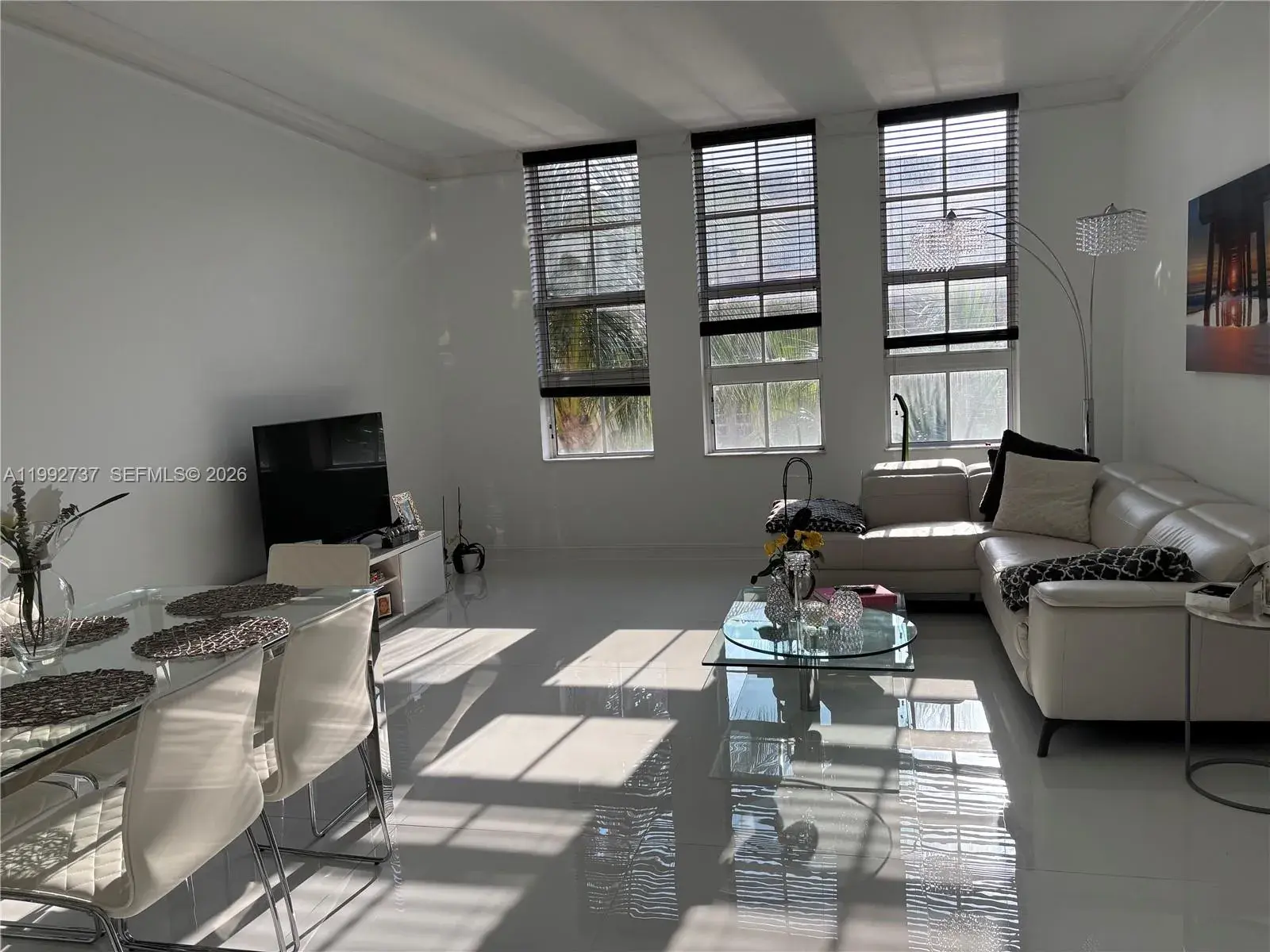 3001 NE 185th St # 422, Aventura FL 33180