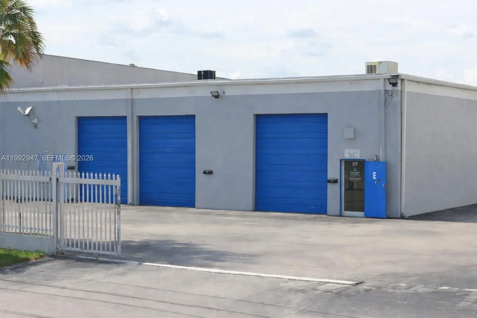 Commercial Sale for sale at 7215 NW 41st St # C, Miami FL 33166