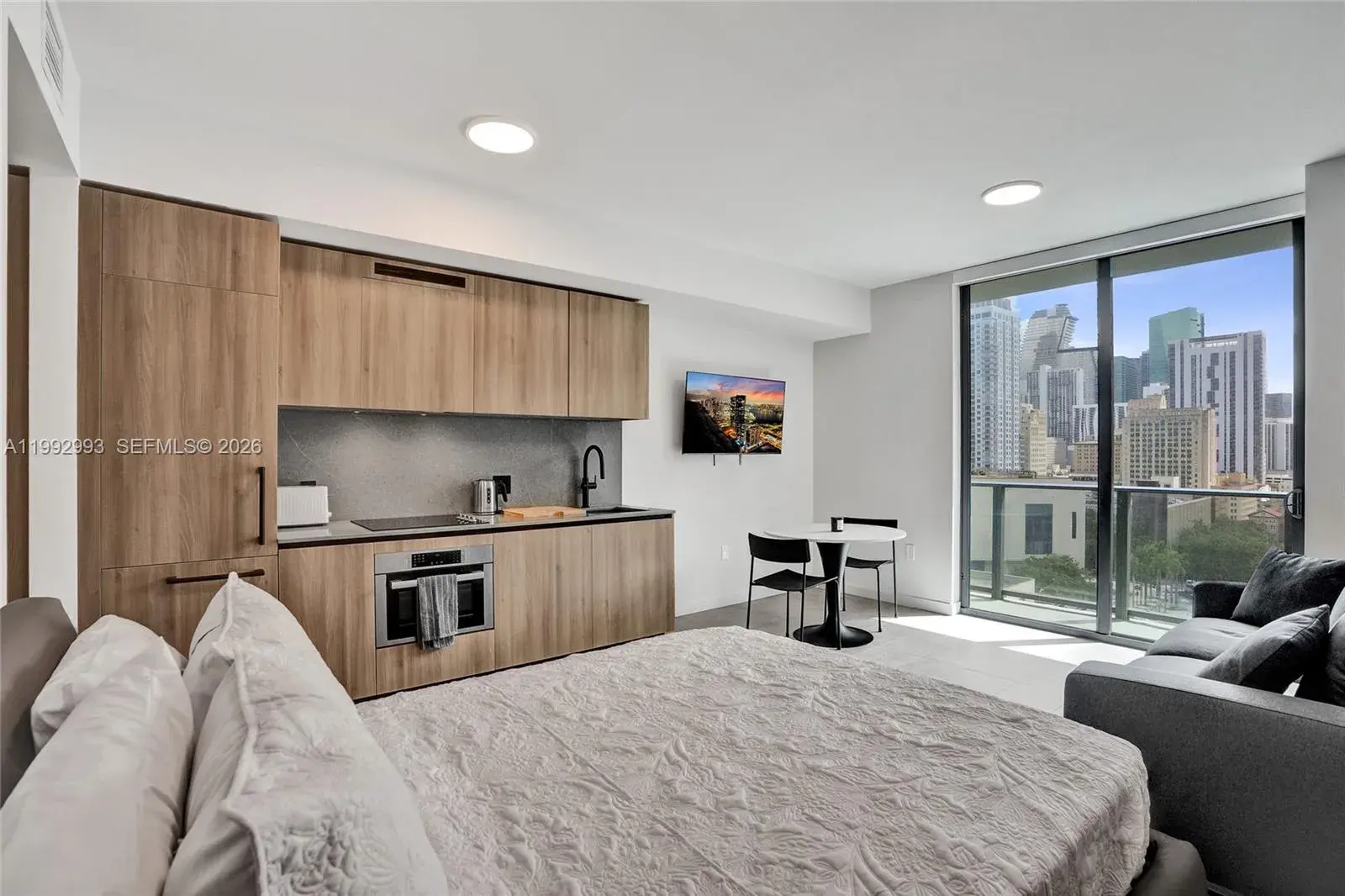 1 bath Residential for sale at 121 NE 5th Street # 1404, Miami FL 33132
