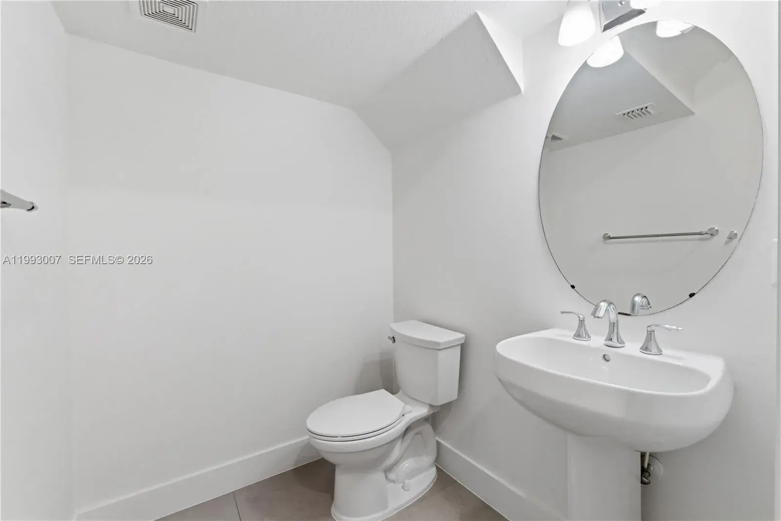 13012 N Riverwalk Cir N, Plantation FL 33325