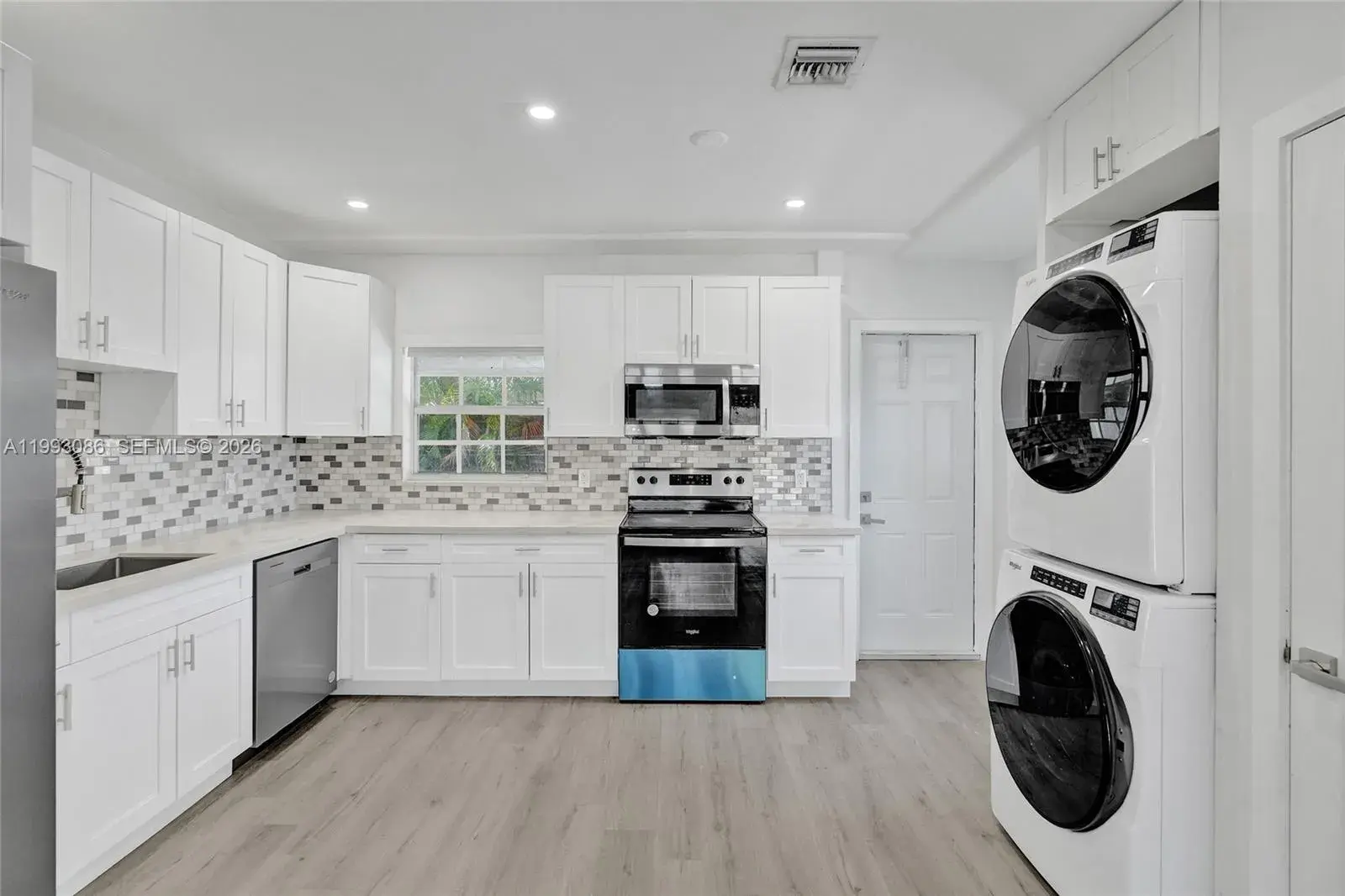 4326 NW 4th St, Miami FL 33126
