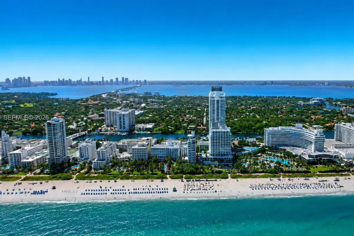 4401 Collins Ave, Miami Beach FL 33140