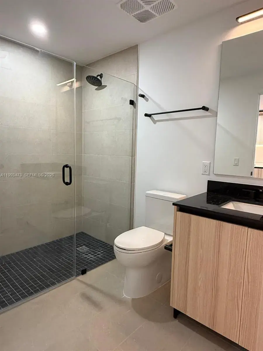 225 N Miami Ave # 910, Miami FL 33128