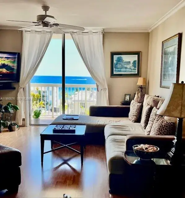 2 bedroom 2 bath Residential for sale at 1500 S Ocean Dr # 9J, Hollywood FL 33019