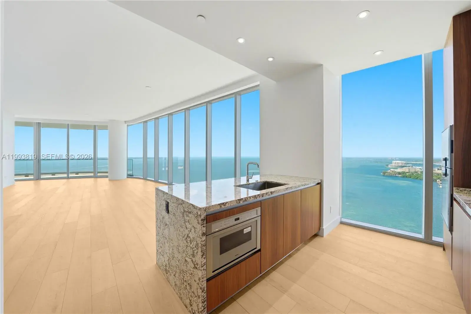 4 bedroom 3 bath Residential for sale at 175 SE 25th Road # 3102, Miami FL 33129