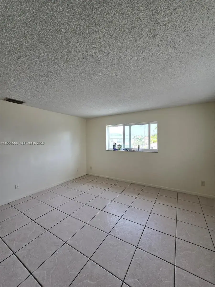 2244 Madison St # 6, Hollywood FL 33020