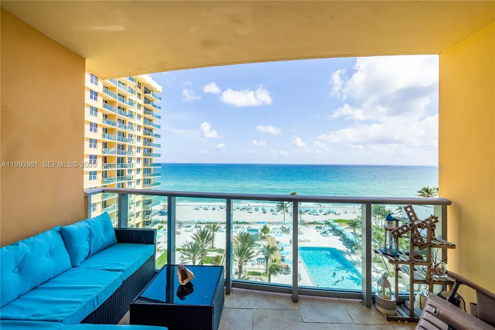 1 bedroom 1 bath Residential Lease for rent at 2501 S Ocean Dr # 922, Hollywood FL 33019