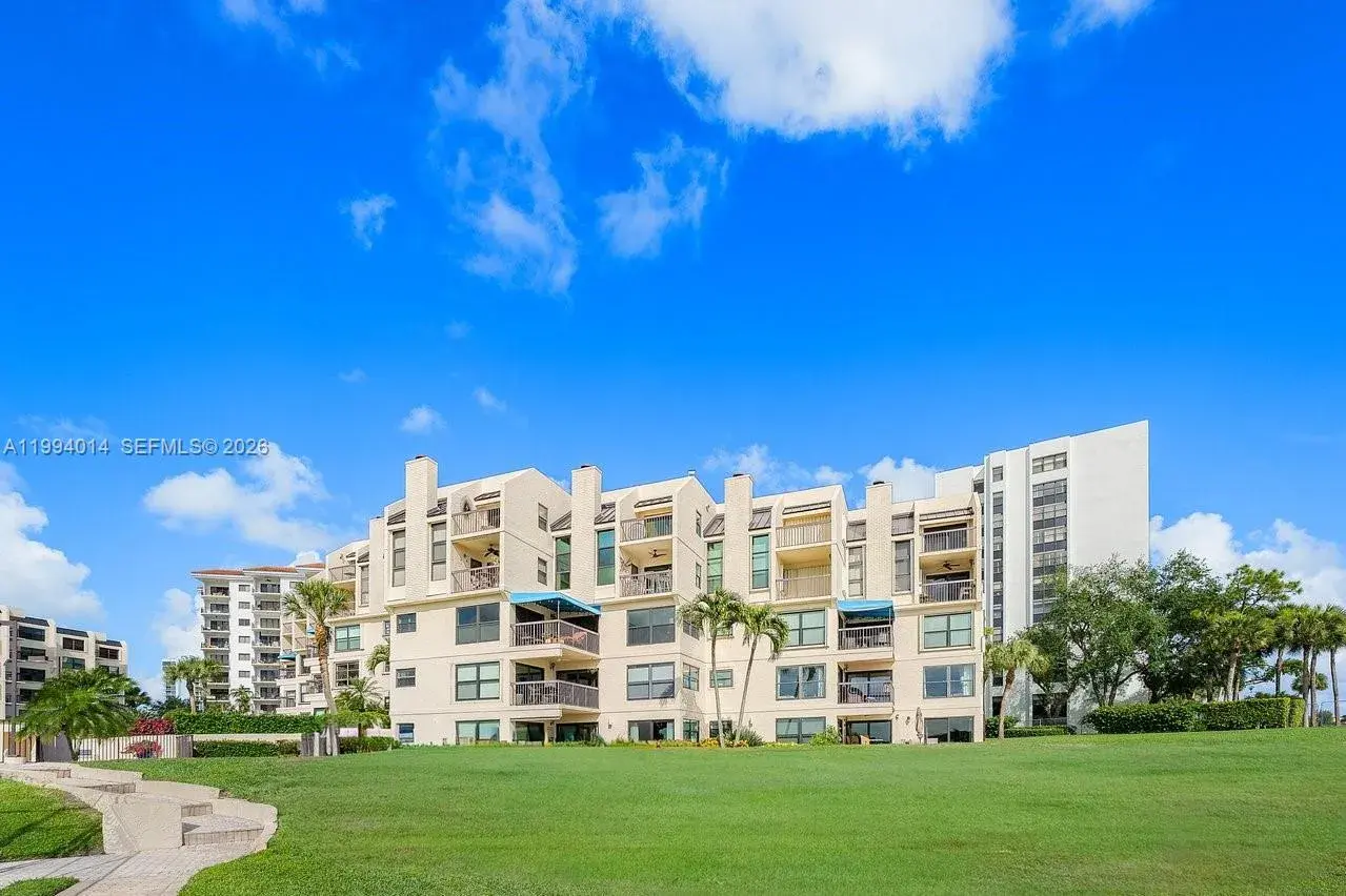 364 Golfview Rd # 505, North Palm Beach FL 33408