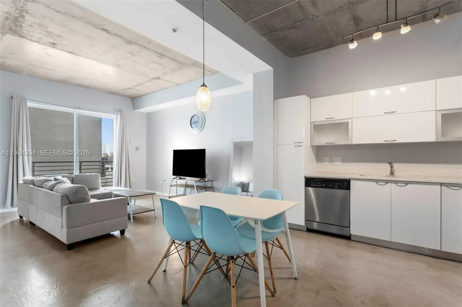 1 bedroom 1 bath Residential for sale at 234 NE 3rd St # 1106, Miami FL 33132