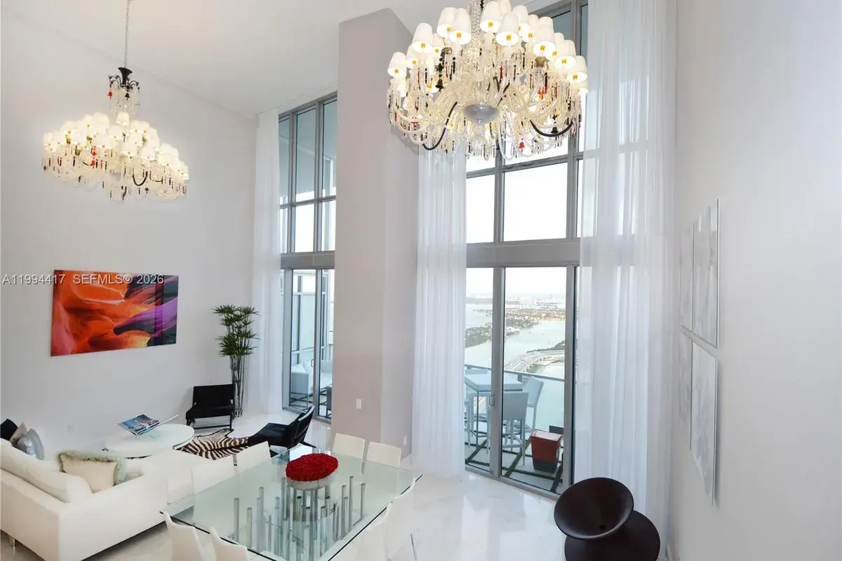 1100 Biscayne Blvd # 6104, Miami FL 33132