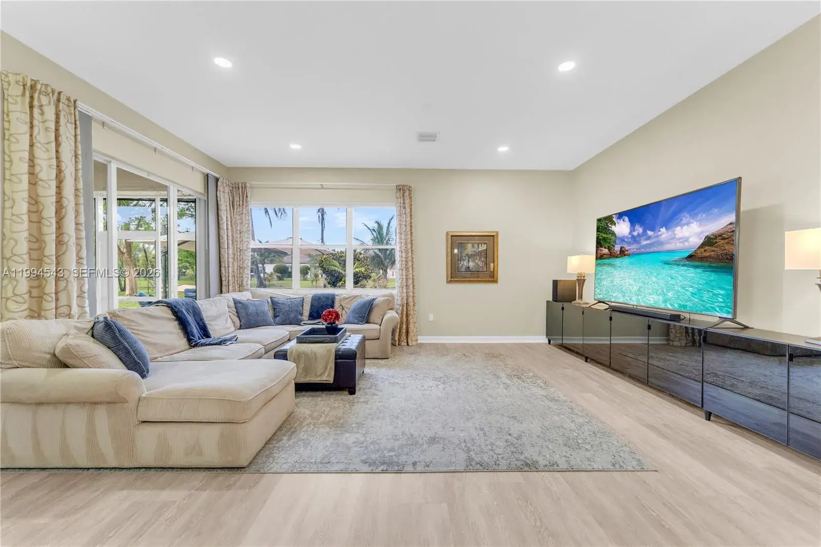 4 bedroom 3 bath Residential for sale at 3973 SW 140th Ave, Davie FL 33330