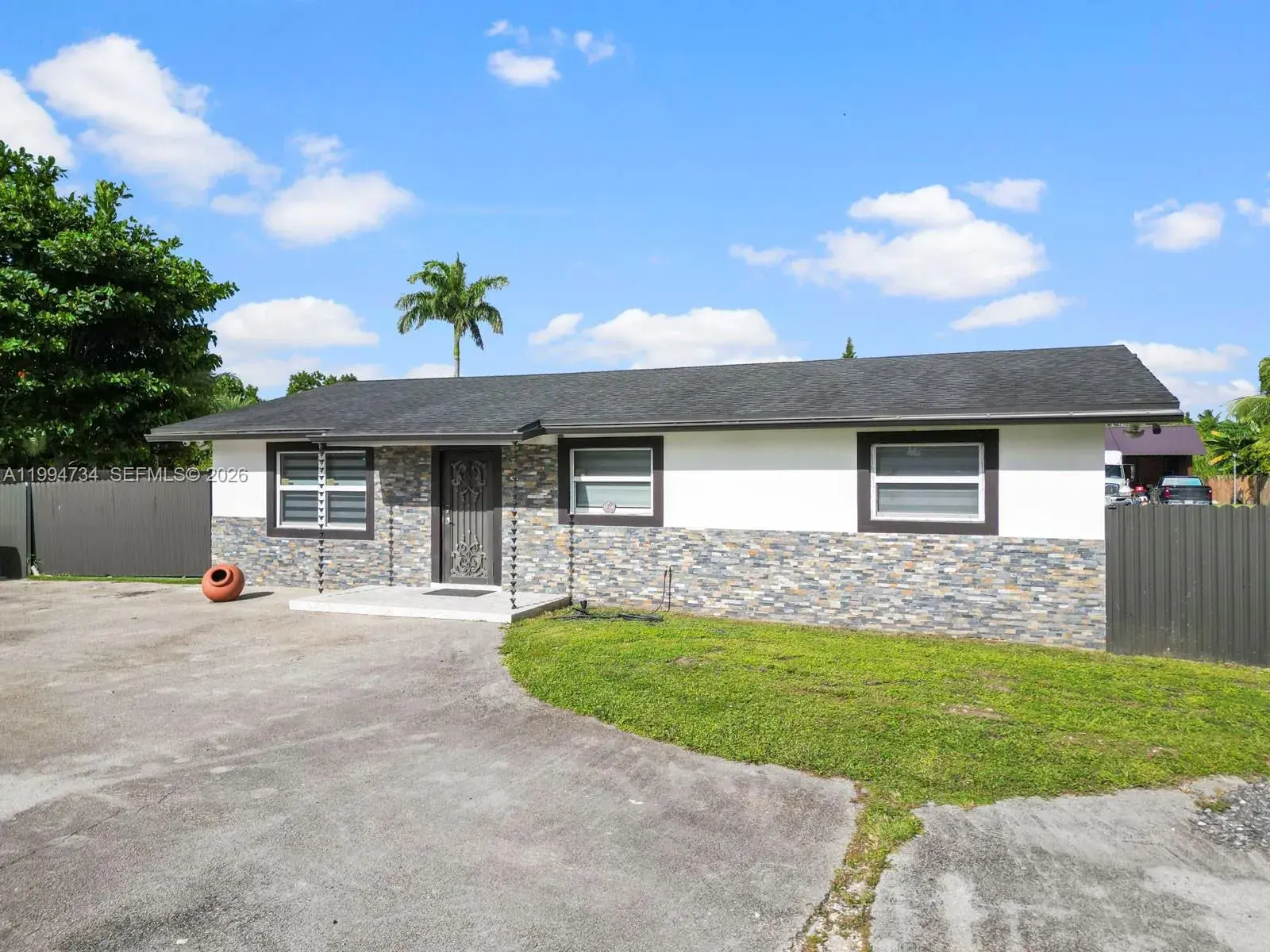 15305 SW 209th Ave, Miami FL 33187