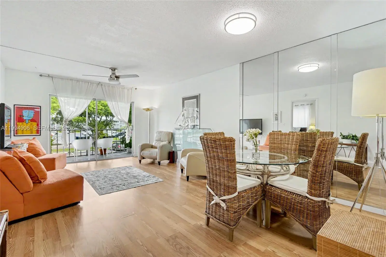 1000 Hillcrest Ct # 215, Hollywood FL 33021