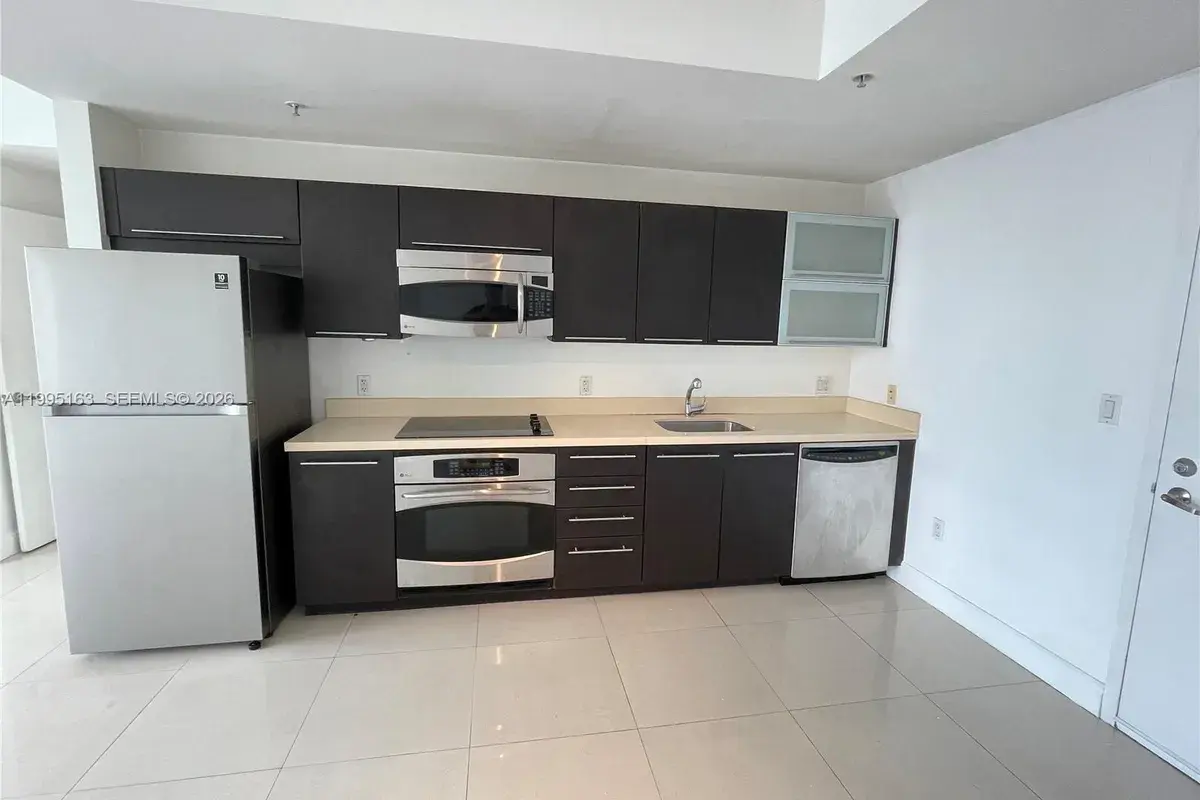 90 SW 3RD STREET # 1809, Miami FL 33130