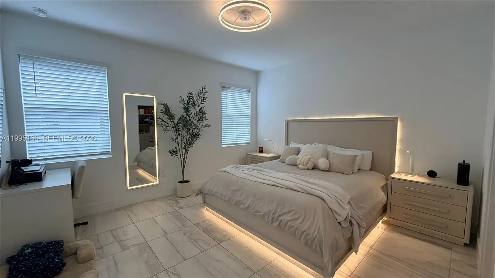181 SW 170th Ave, Pembroke Pines FL 33027