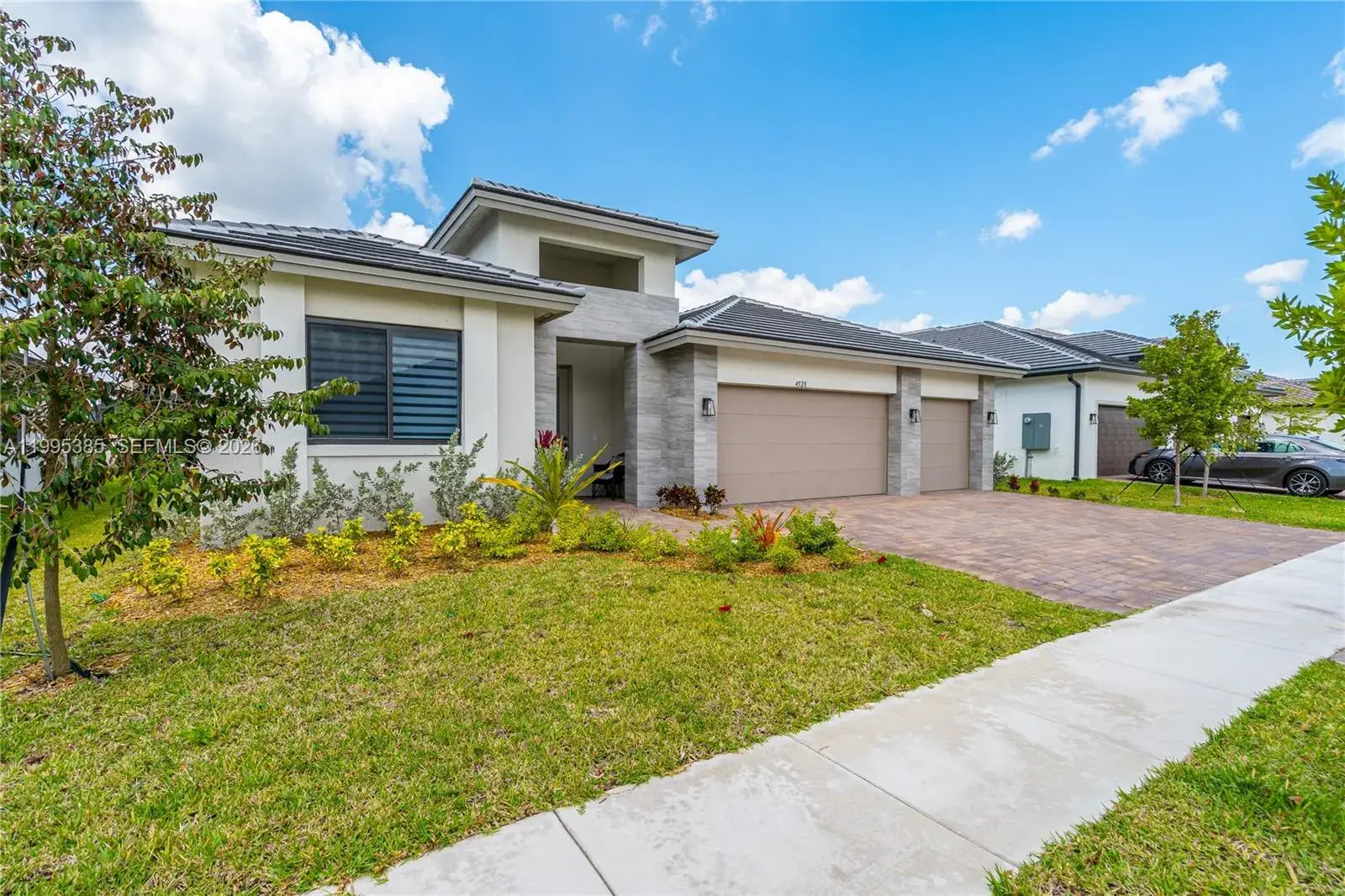 4 bedroom 2 bath Residential for sale at 4528 SW 178th Ave, Miramar FL 33029