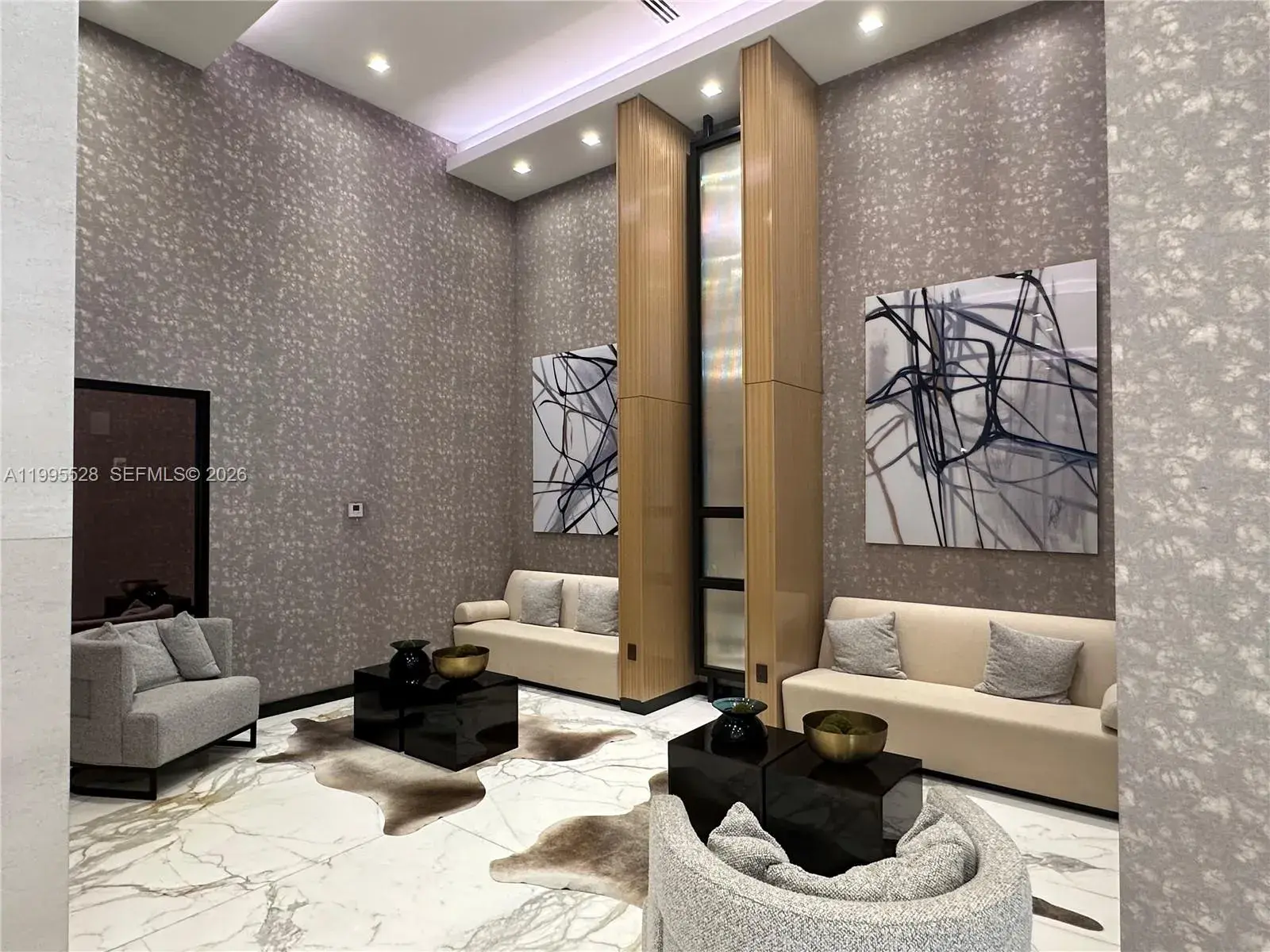 3 bedroom 3 bath Residential for sale at 19500 Turnberry Way # 14C, Aventura FL 33180