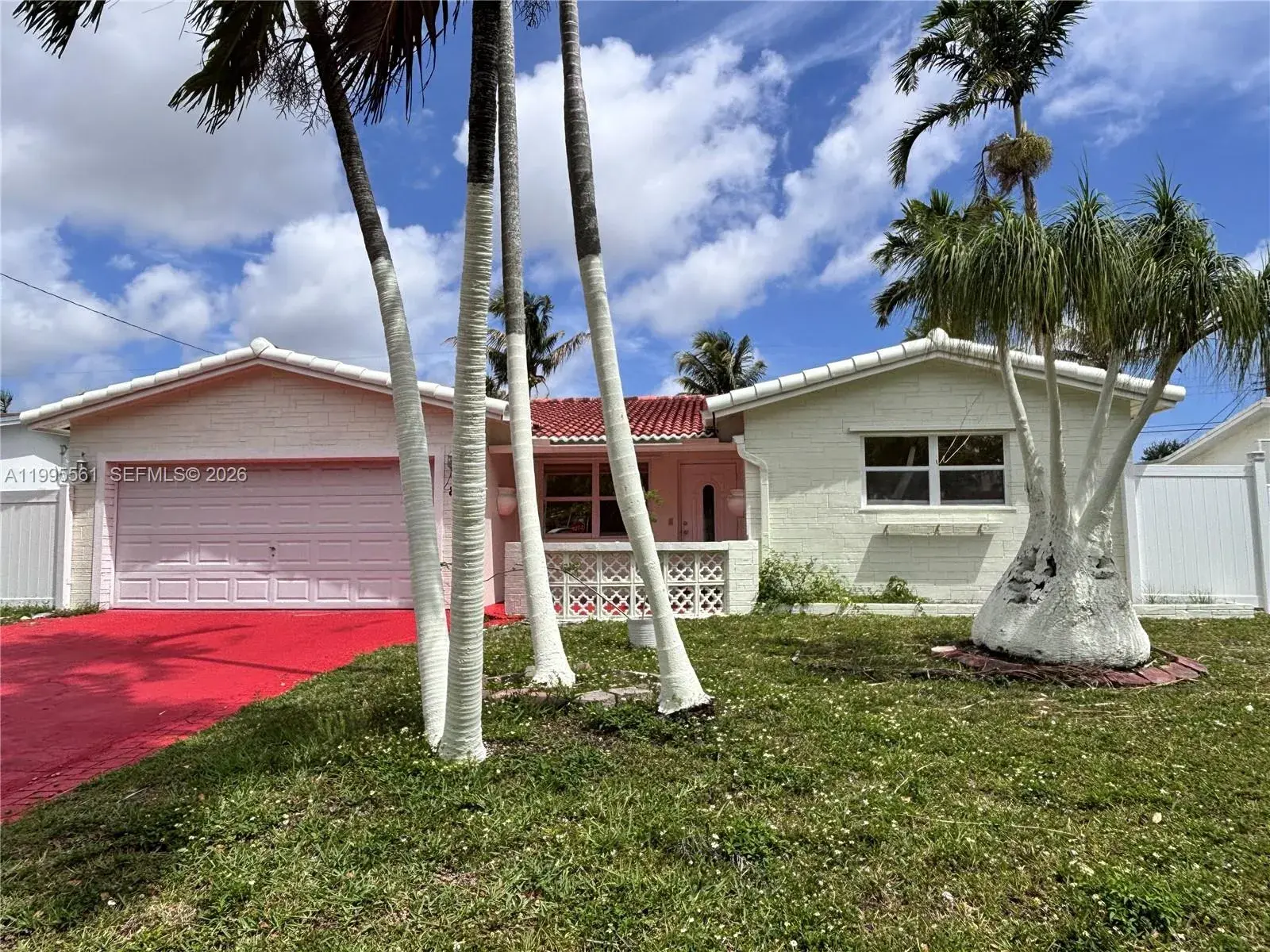839 S Highland Dr, Hollywood FL 33021