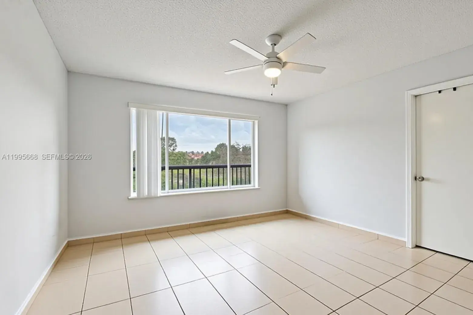 9930 Twin Lakes Dr # L, Coral Springs FL 33071