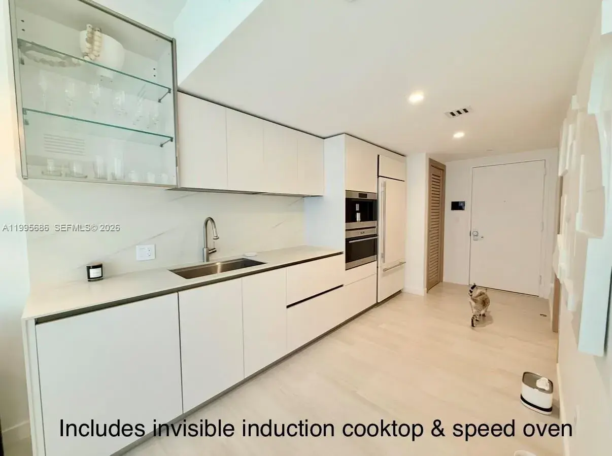 495 Brickell Ave # 5106, Miami FL 33131