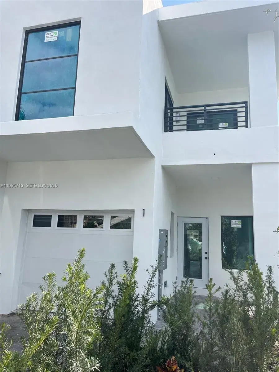 2511 Pierce St # 1, Hollywood FL 33020