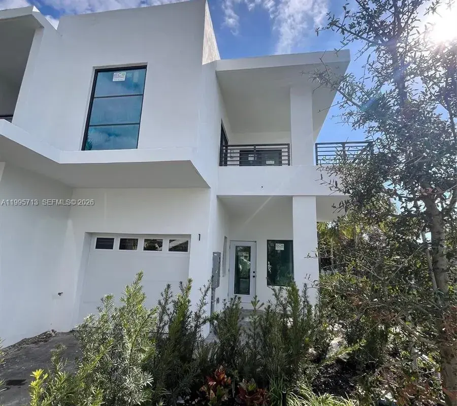 2511 Pierce St # 1, Hollywood FL 33020