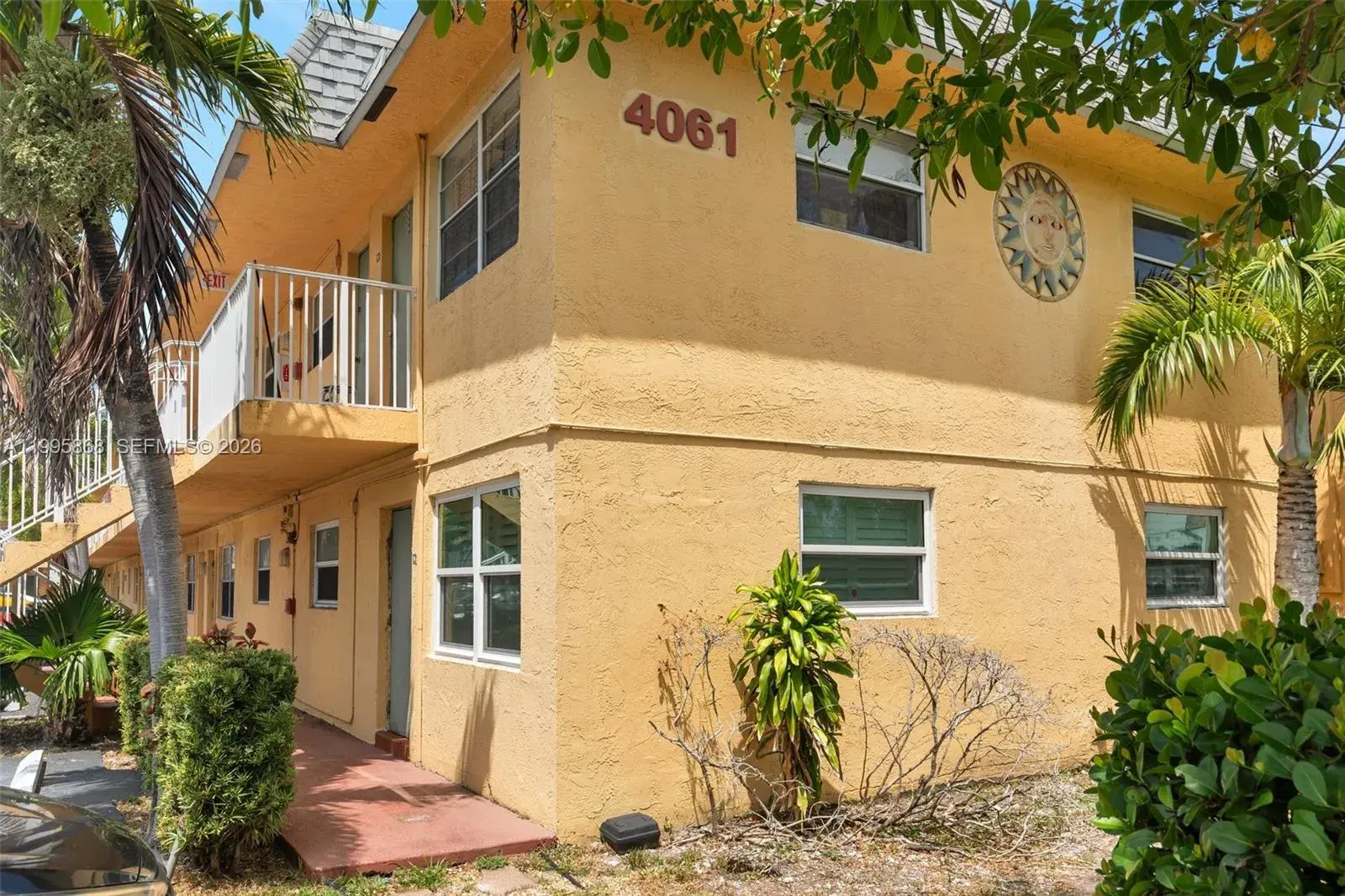 2 bedroom 1 bath Residential for sale at 4061 N Dixie Hwy # 29, Oakland Park FL 33334