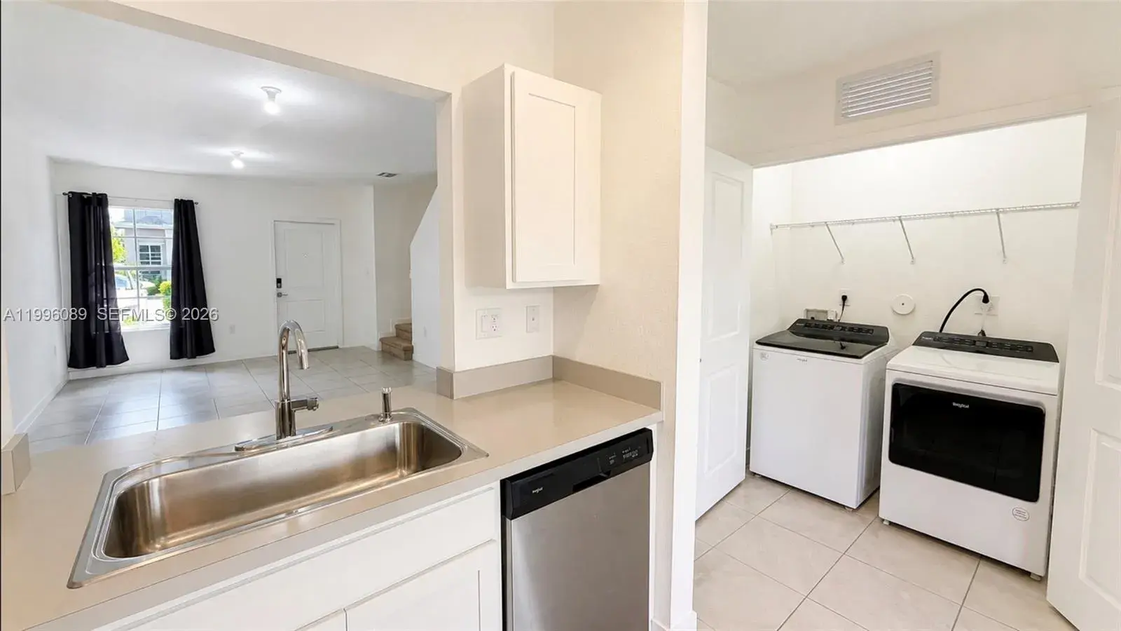 496 NE 5th St, Florida City FL 33034
