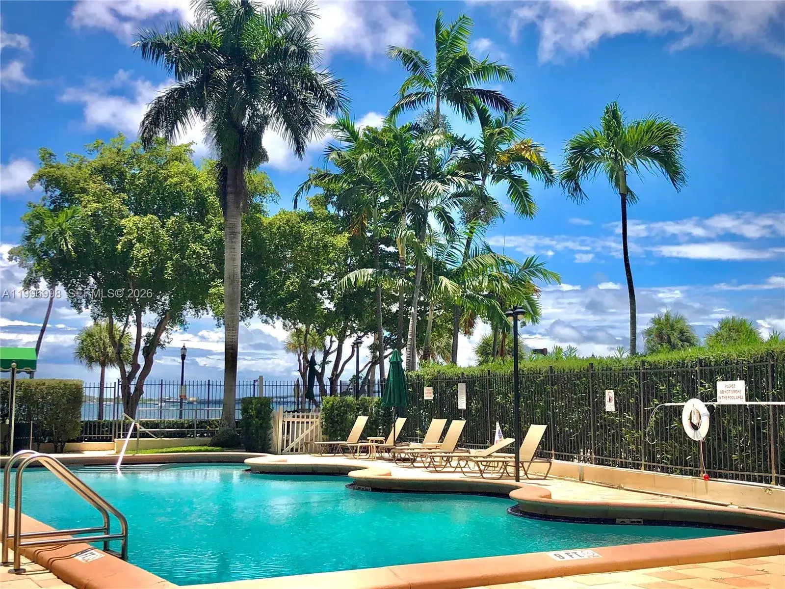 1 bath Residential Lease for rent at 1430 Brickell Bay Dr. # 106, Miami FL 33131