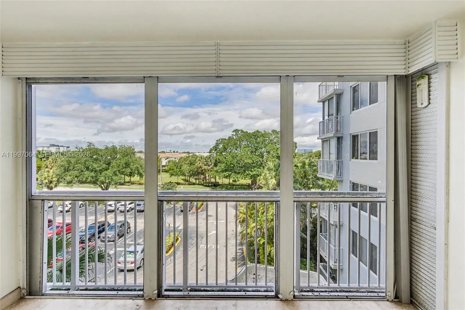 4200 Hillcrest Dr # 408, Hollywood FL 33021